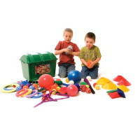 FIRST PLAY ACTIVITY CHEST